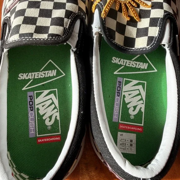 Vans X Skateistan Men's Skate 'Checkerboard' Shoe wth Custom Patches Size 10 - Picture 6 of 8